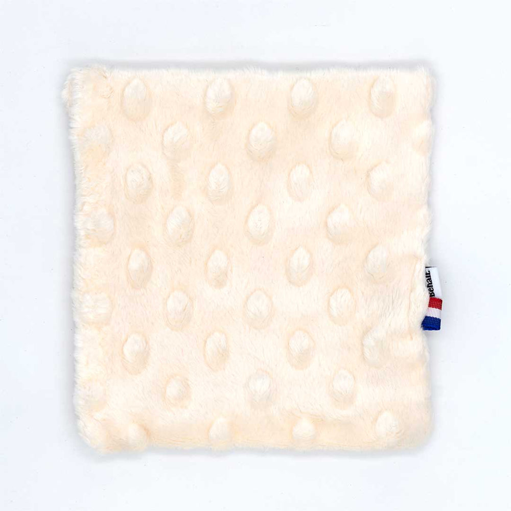 lingette démaquillante en minky démaquille en douceur avec sa texture soyeuse et douce